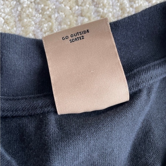 Like New Nike SB ACG Mens XL Black Anthracite Long-Sleeve T-Shirt DC4079-010 - Picture 12 of 12